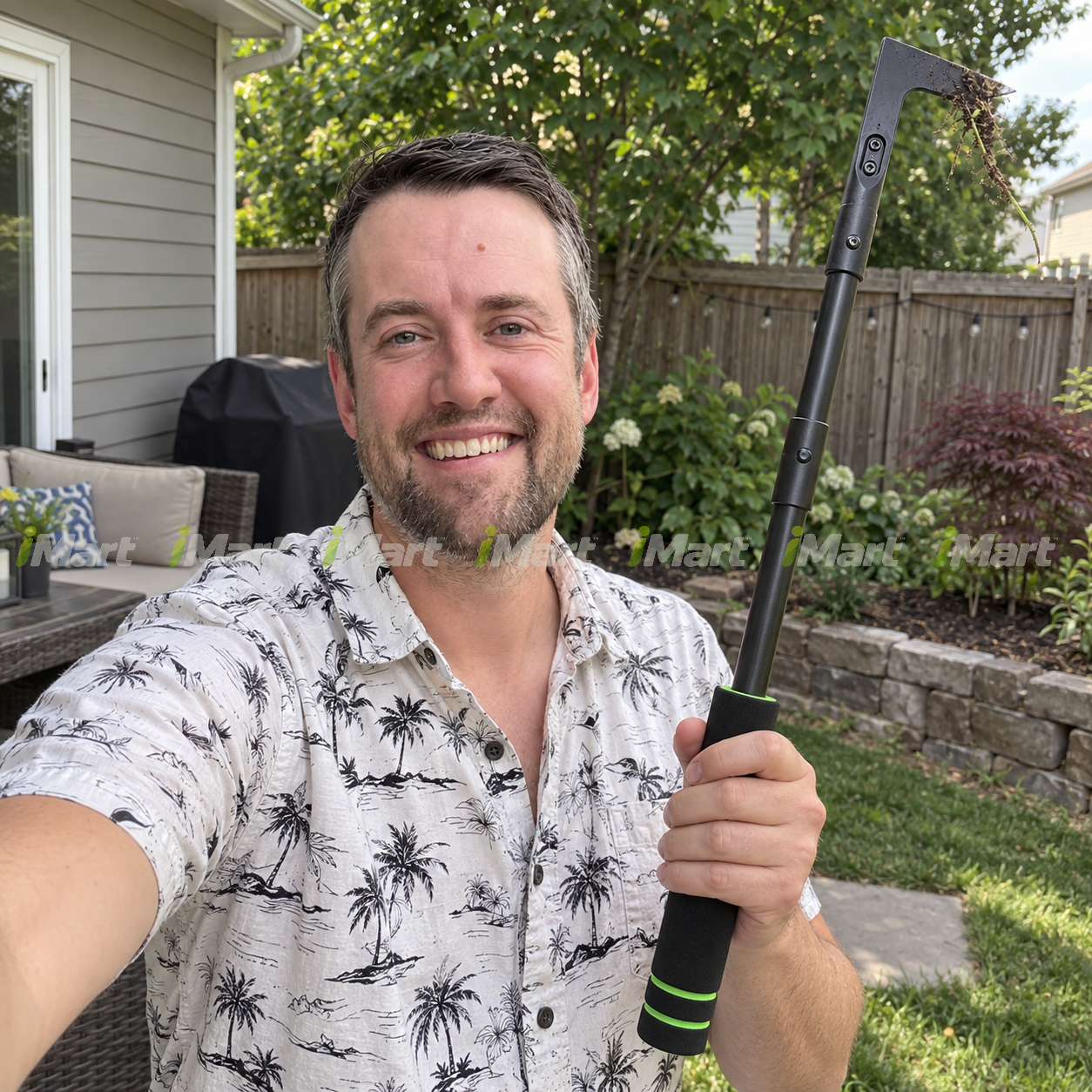 Mike using adjustable crevice weeder