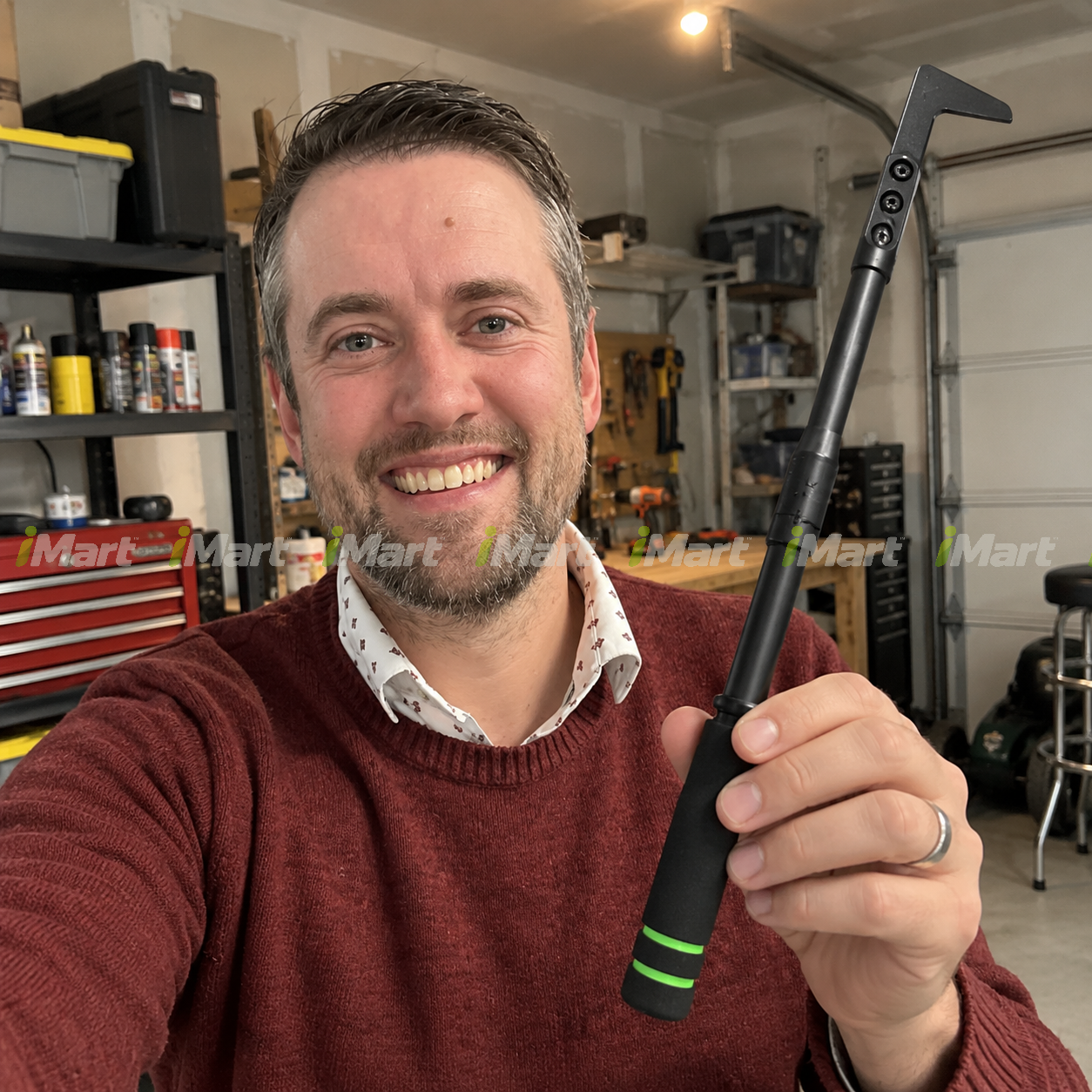
SteveO using adjustable crevice weeder